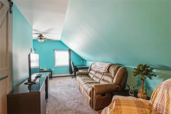 $709,900 | 29 Spool Lane, Levittown, NY 11756