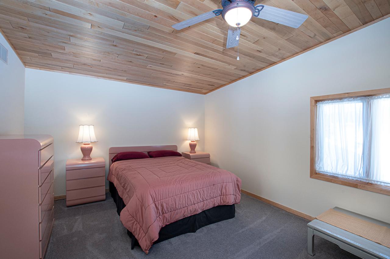 1468 Golf View Road Eagle River, WI 54521 - Photo 12 of 26 Gallery Image 12