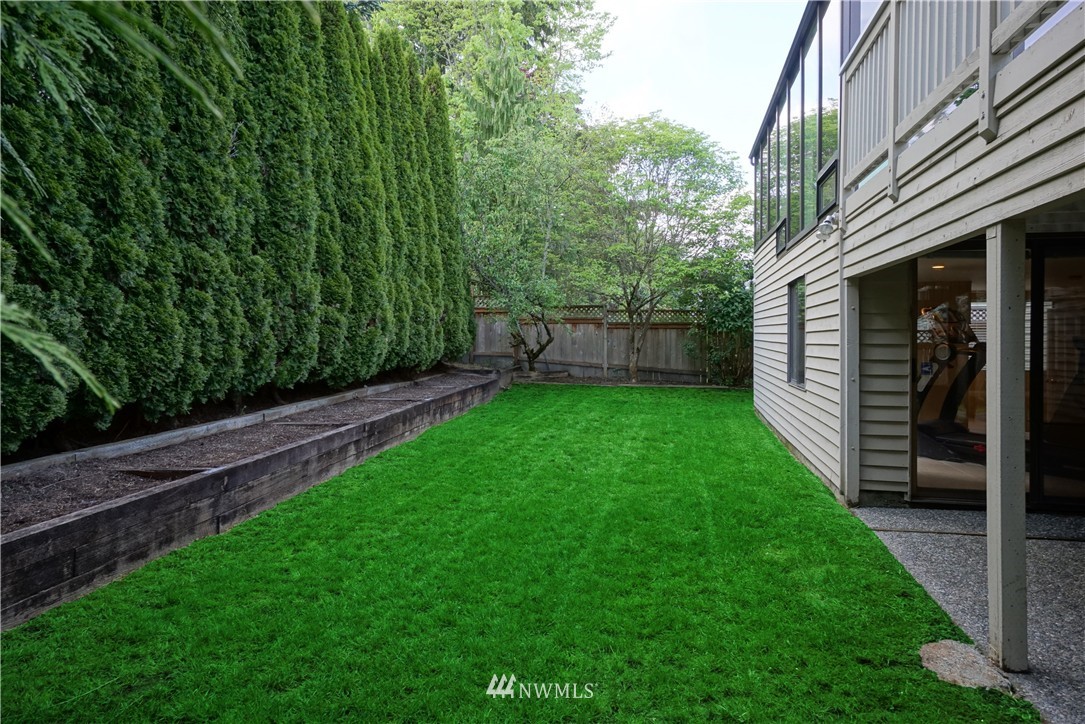 18441 135th Place Southeast Renton, WA 98058 - Photo 22 of 24 Gallery Image 22