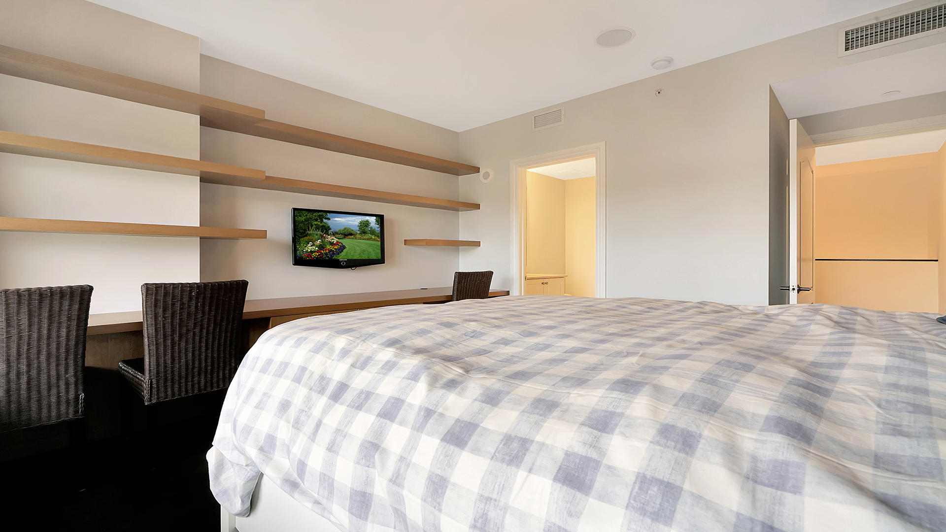 200 East Palmetto Park Road, Unit 7 Boca Raton, FL 33432 - Photo 23 of 38 2nd Bedroom 2