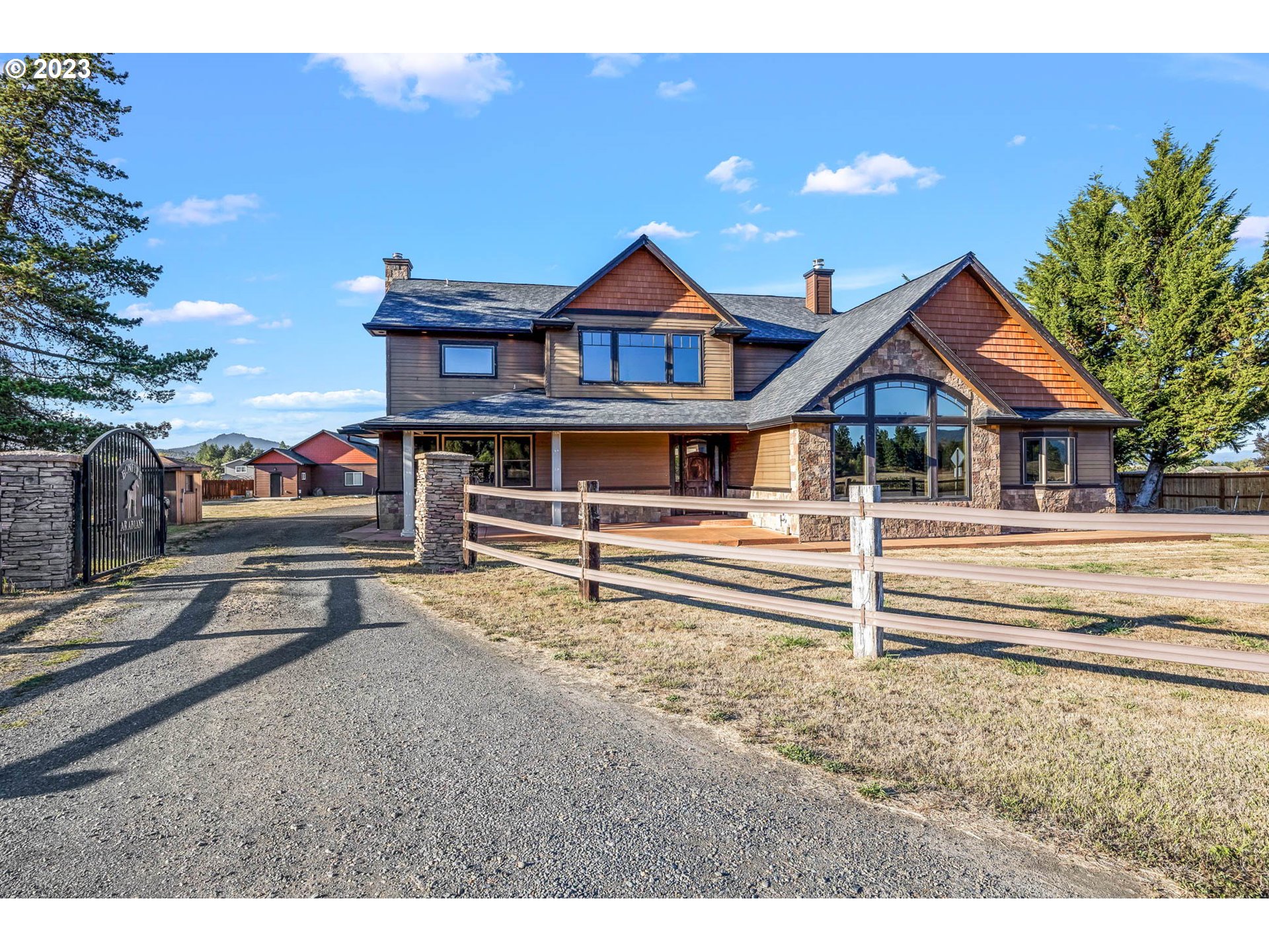 32571 Camas Swale Road Creswell, OR 97426 - Photo 1 of 48 Gallery Image 1