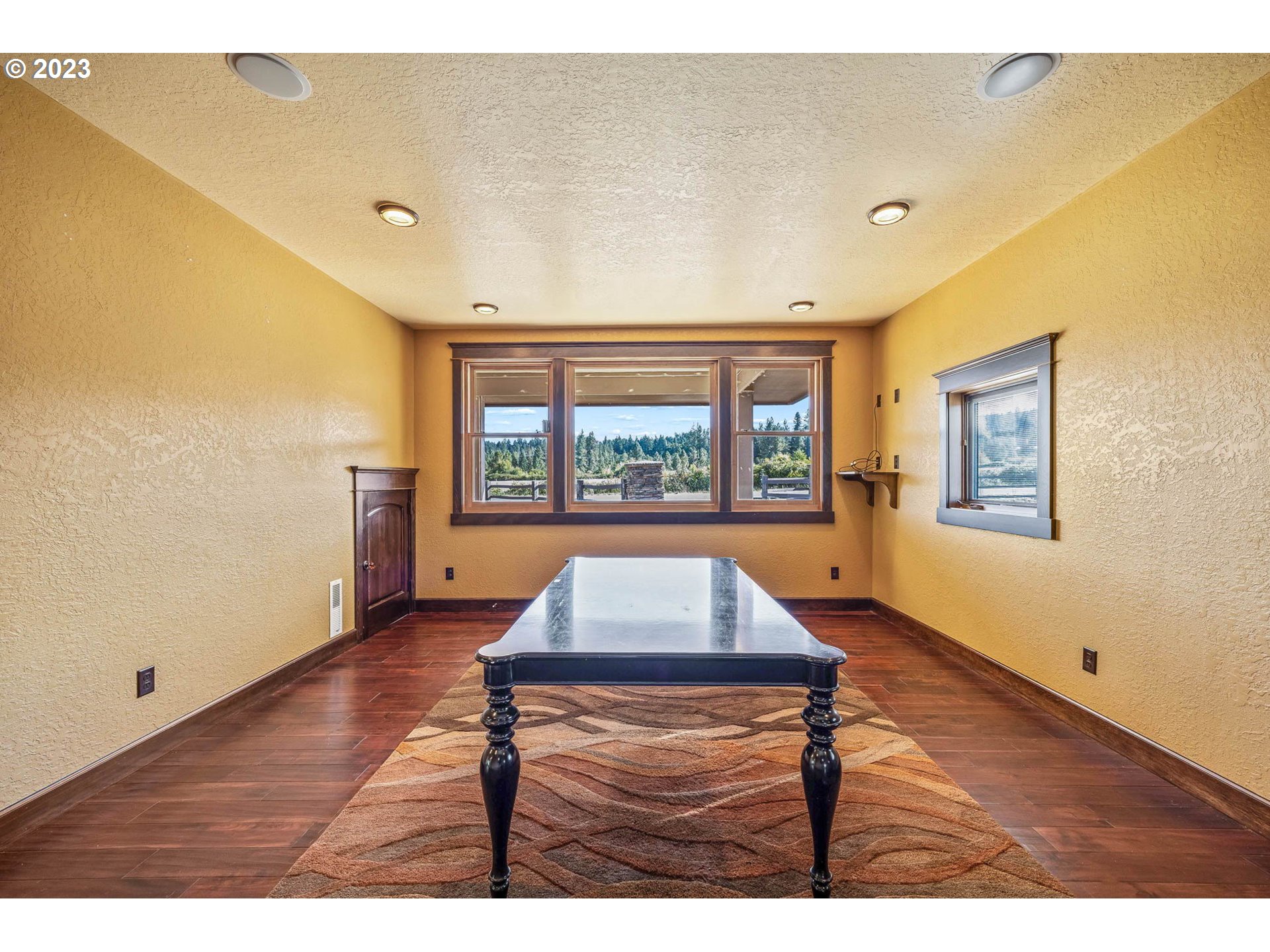 32571 Camas Swale Road Creswell, OR 97426 - Photo 14 of 48 Gallery Image 14