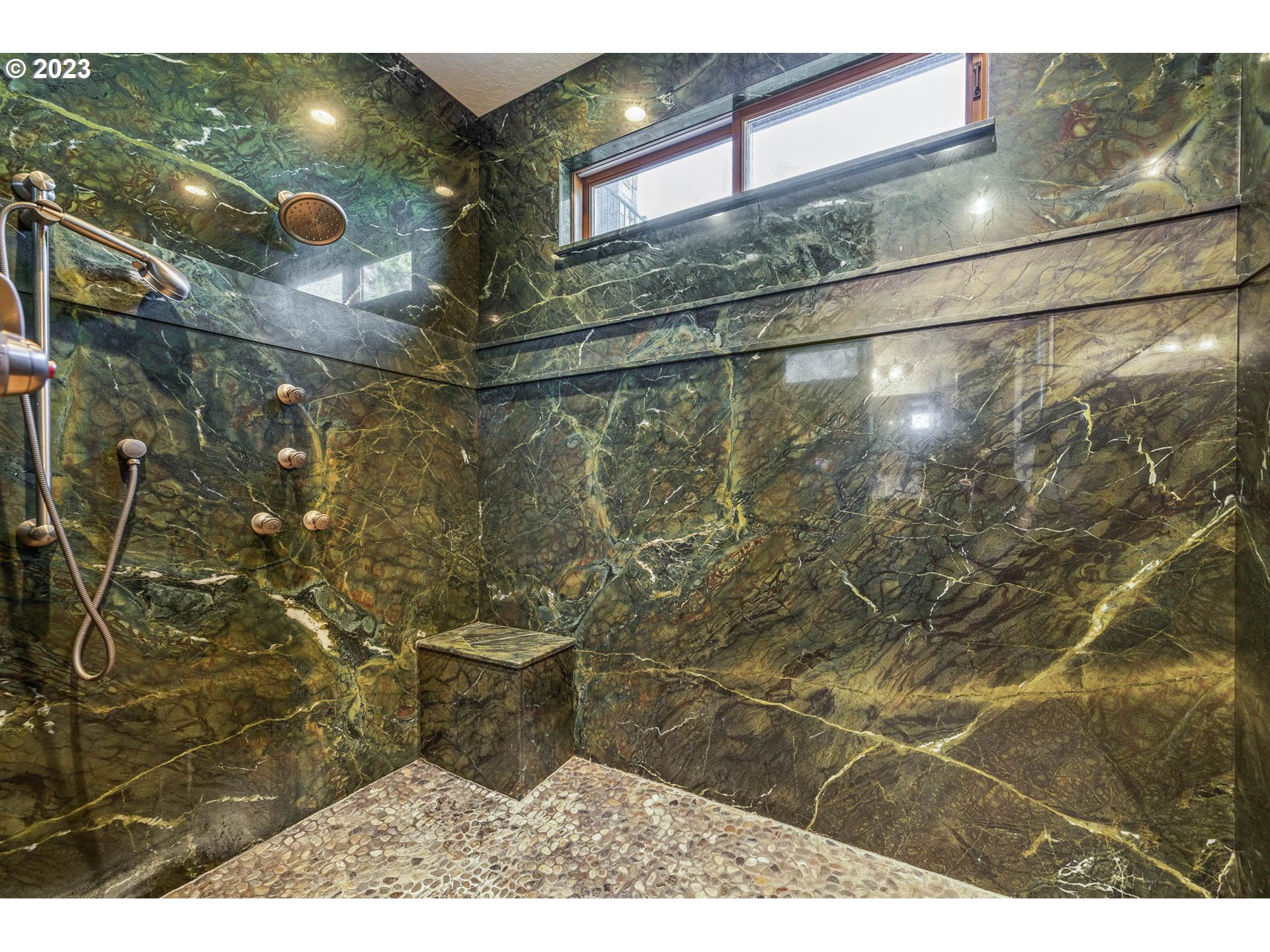 32571 Camas Swale Road Creswell, OR 97426 - Photo 18 of 48 Gallery Image 18