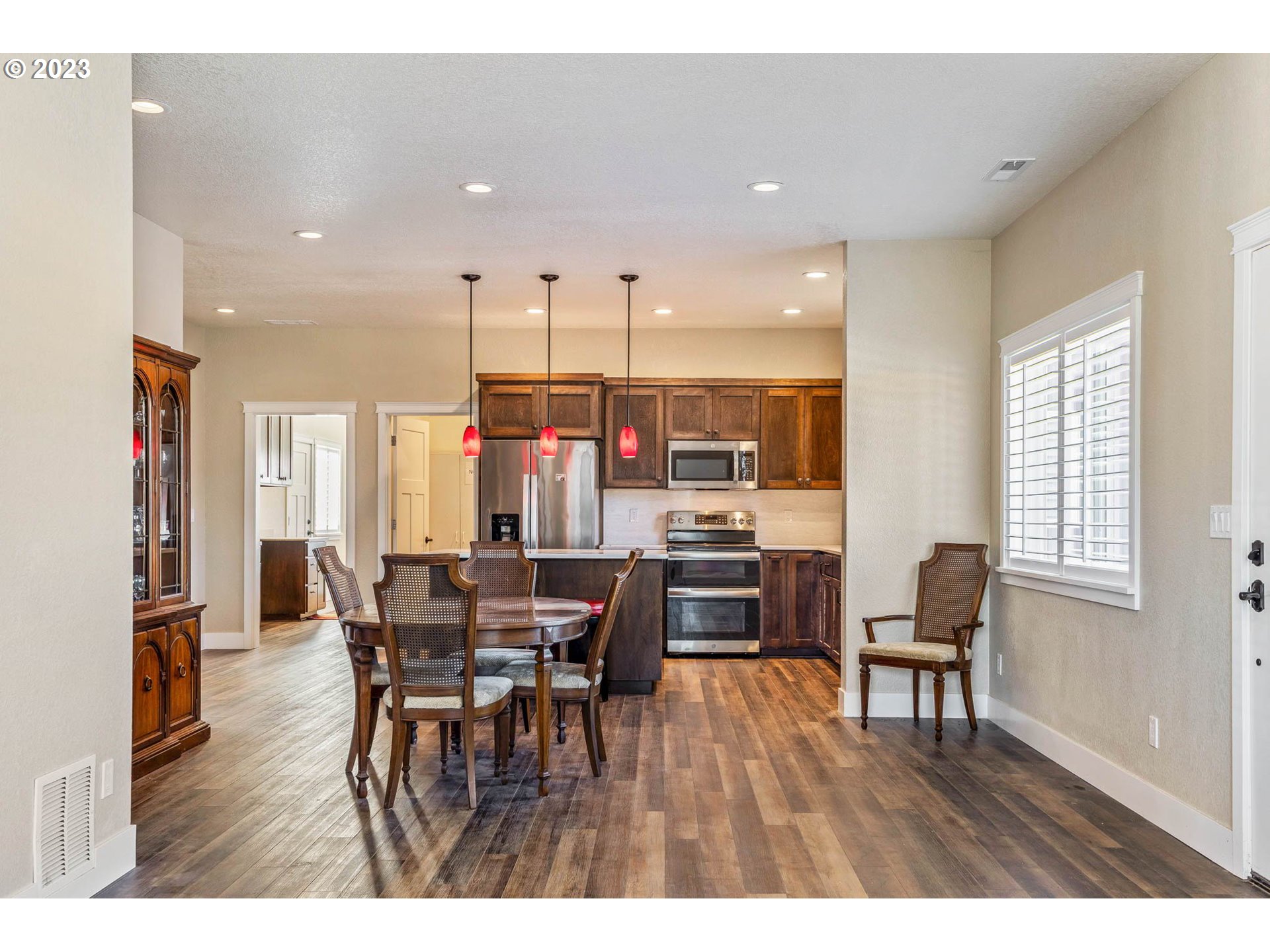 32571 Camas Swale Road Creswell, OR 97426 - Photo 32 of 48 Gallery Image 32