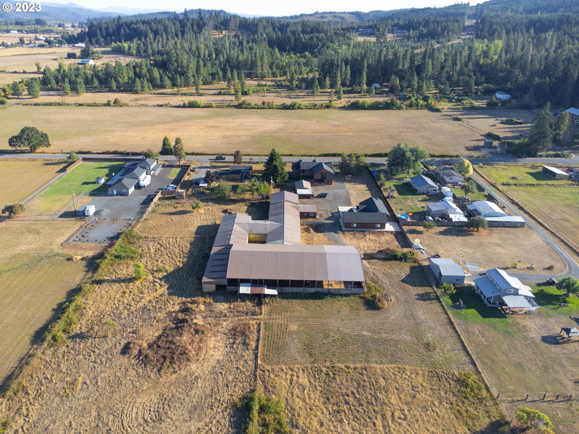 32571 Camas Swale Road Creswell, OR 97426 - Photo 47 of 48 Gallery Image 47