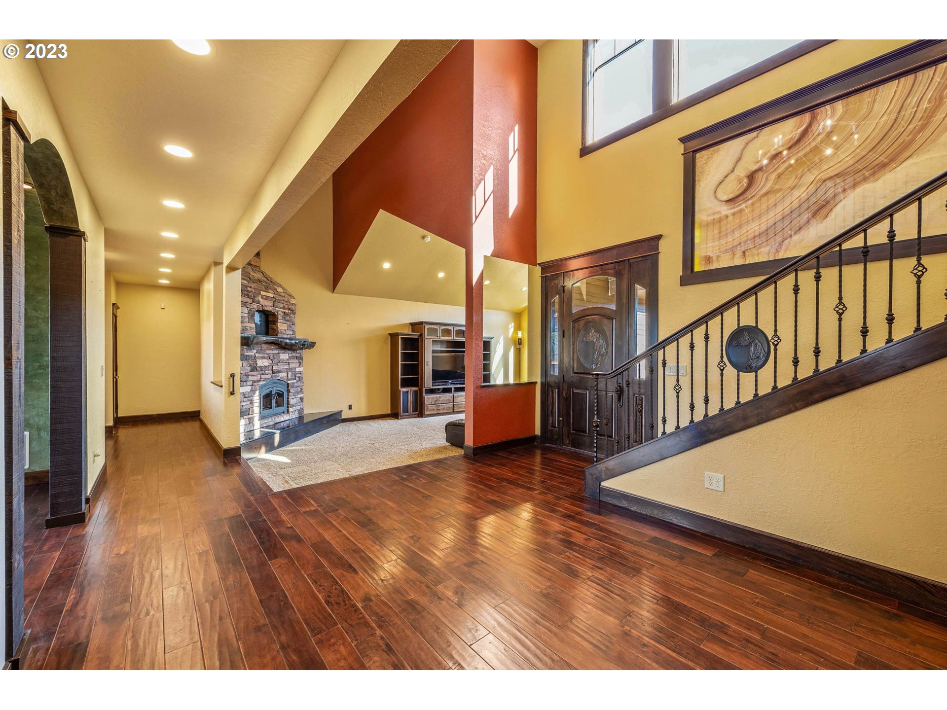 32571 Camas Swale Road Creswell, OR 97426 - Photo 6 of 48 Gallery Image 6