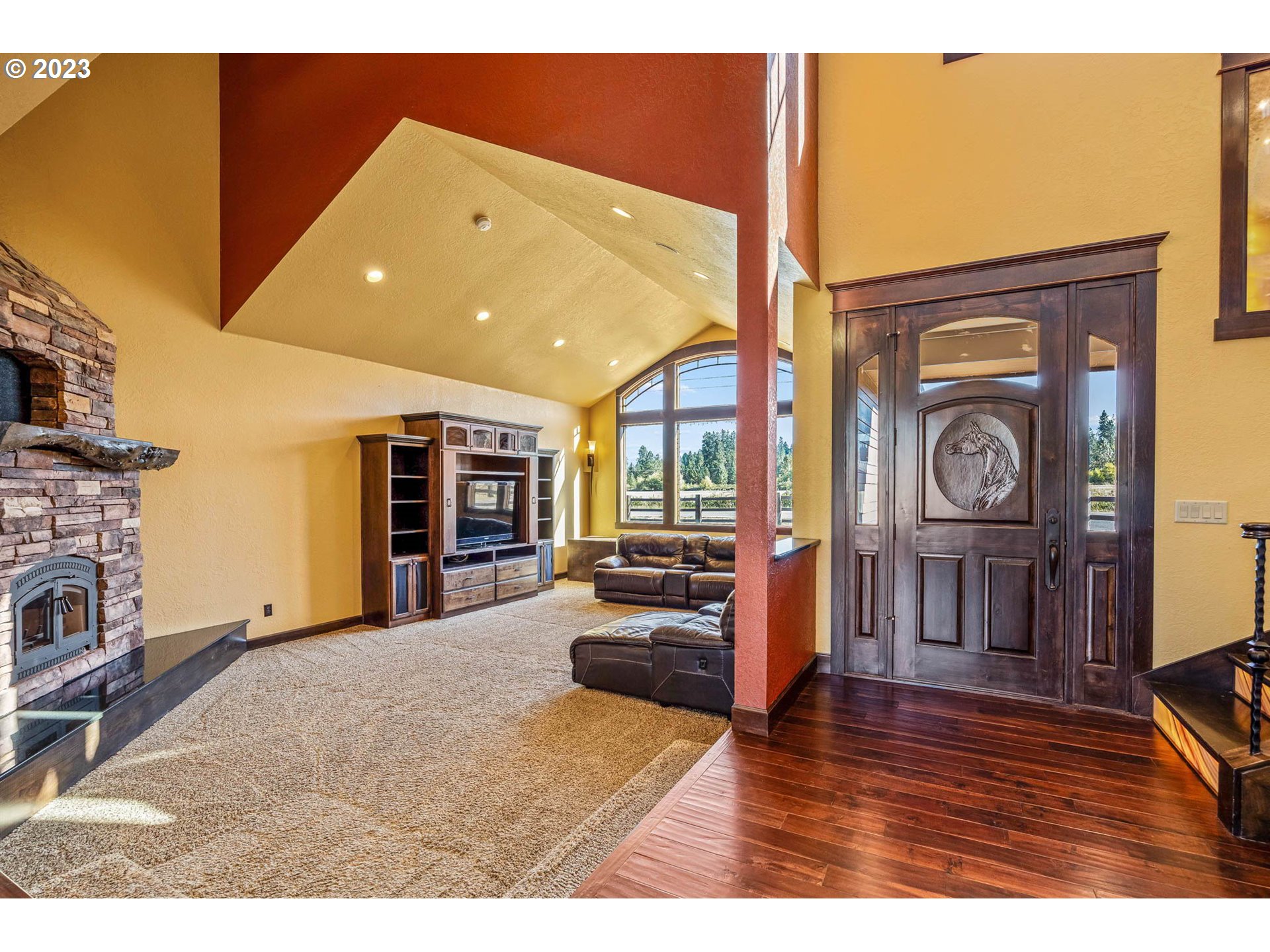 32571 Camas Swale Road Creswell, OR 97426 - Photo 8 of 48 Gallery Image 8