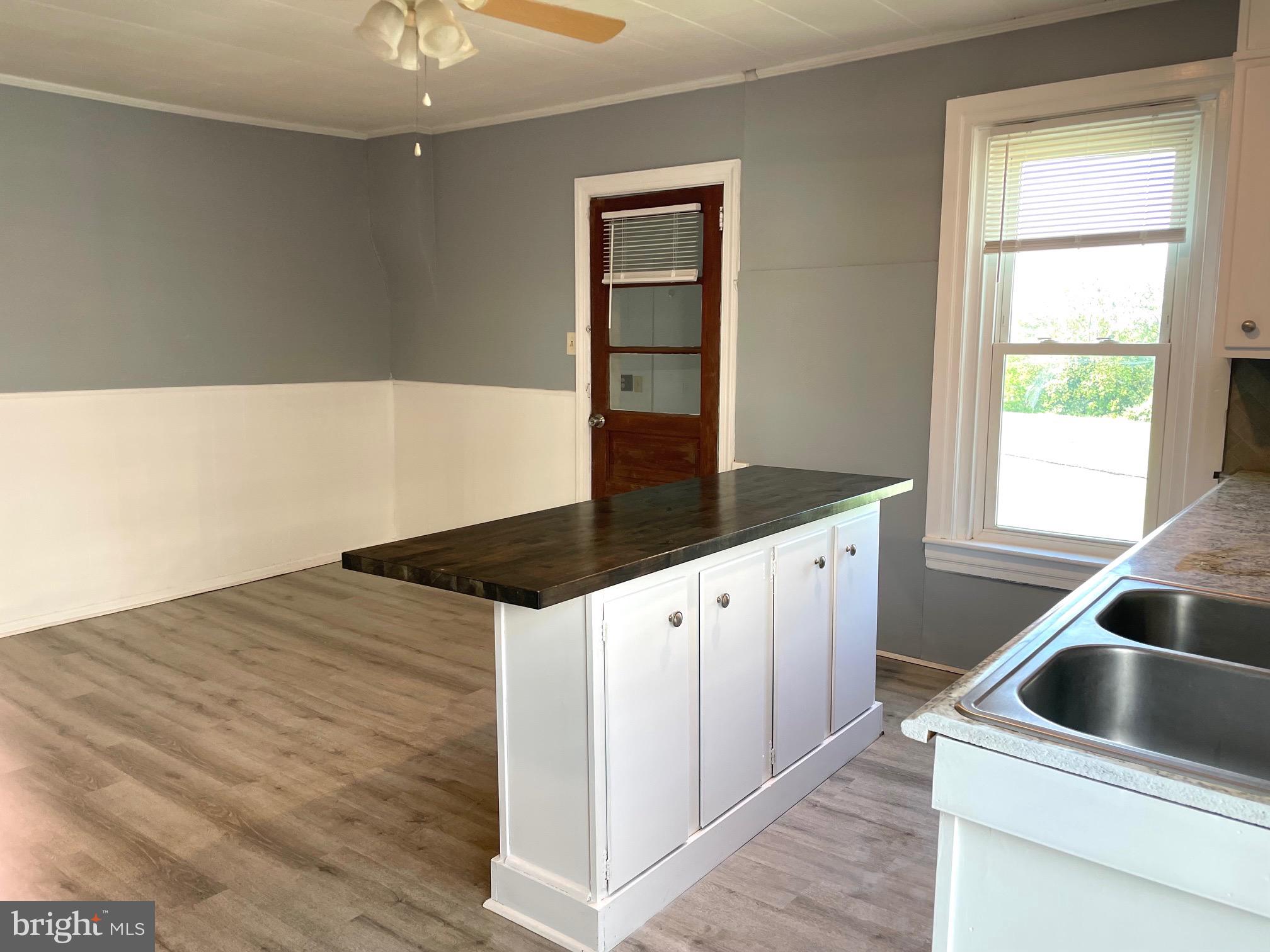 520 Main Street, Unit 2 Denver, PA 17517 - Photo 2 of 28
