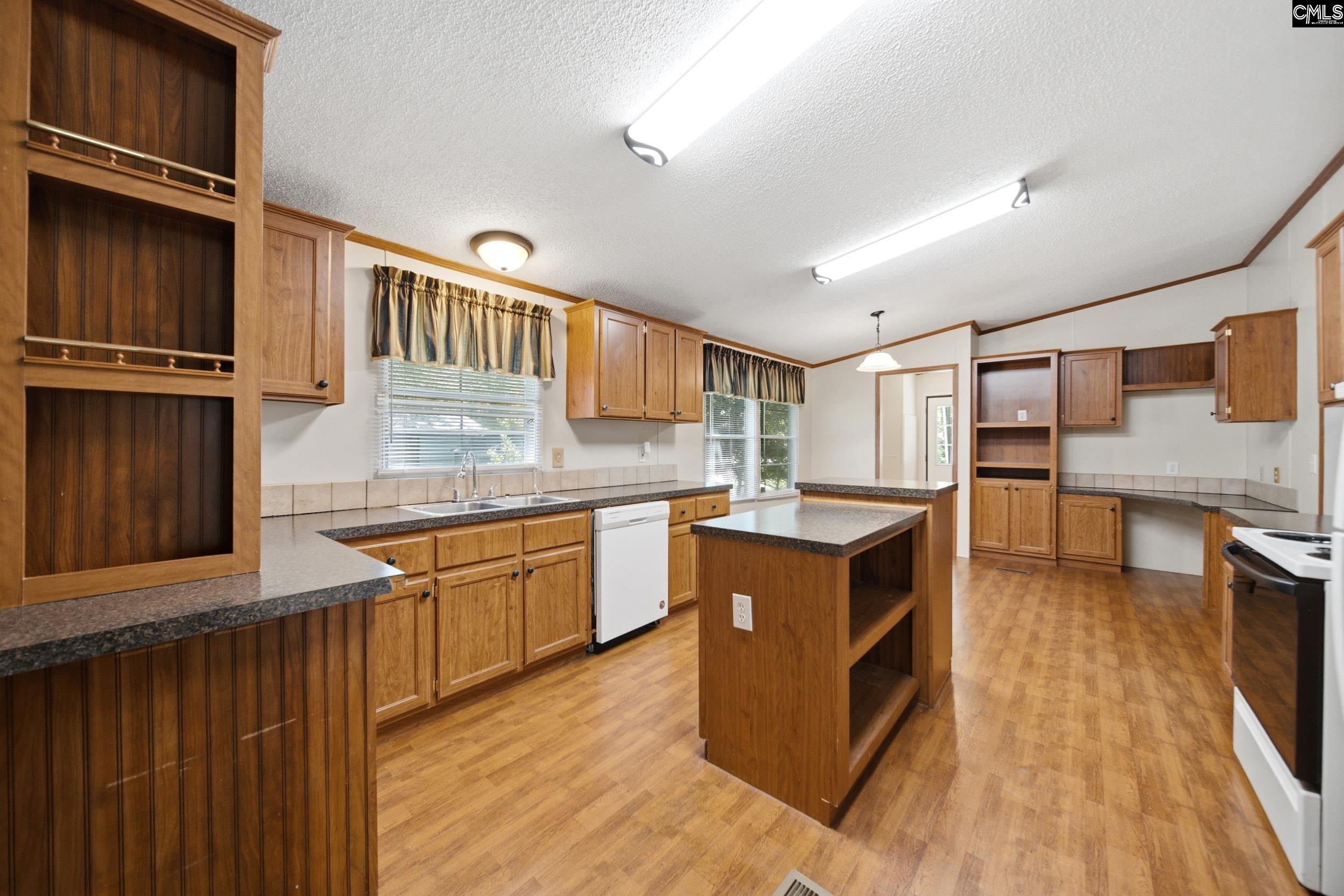 7033 East Peach Road Ridgeway, SC 29130 - Photo 8 of 36 Gallery Image 8