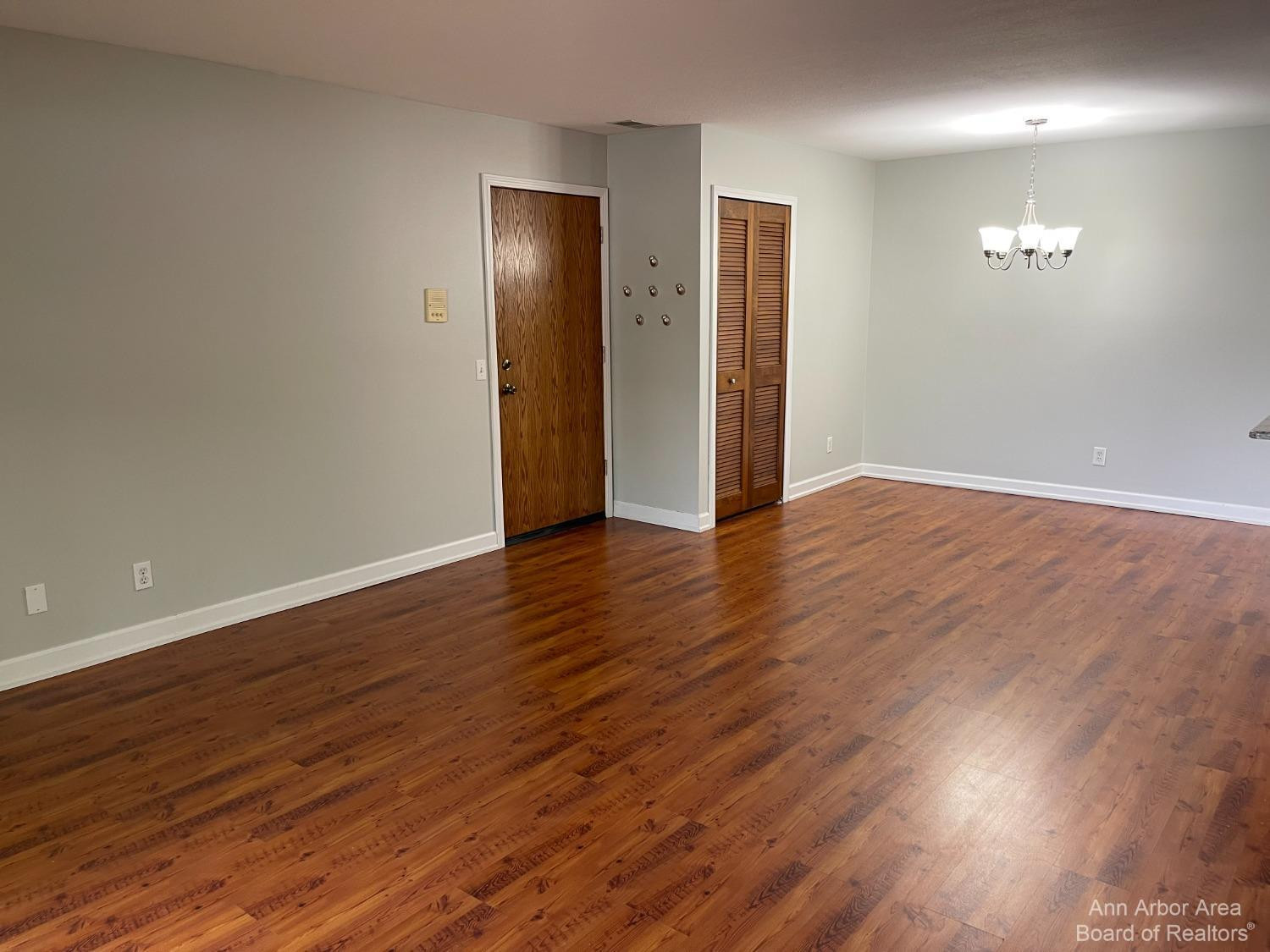 2224 Touchdown Court, Unit 4 Ypsilanti, MI 48197 - Photo 9 of 24 Photo 9