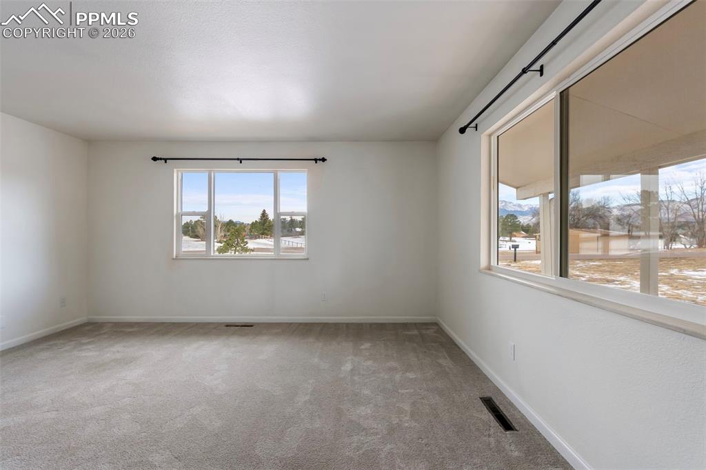 1228 Shrider Road Colorado Springs, CO 80920 - Photo 8 of 48