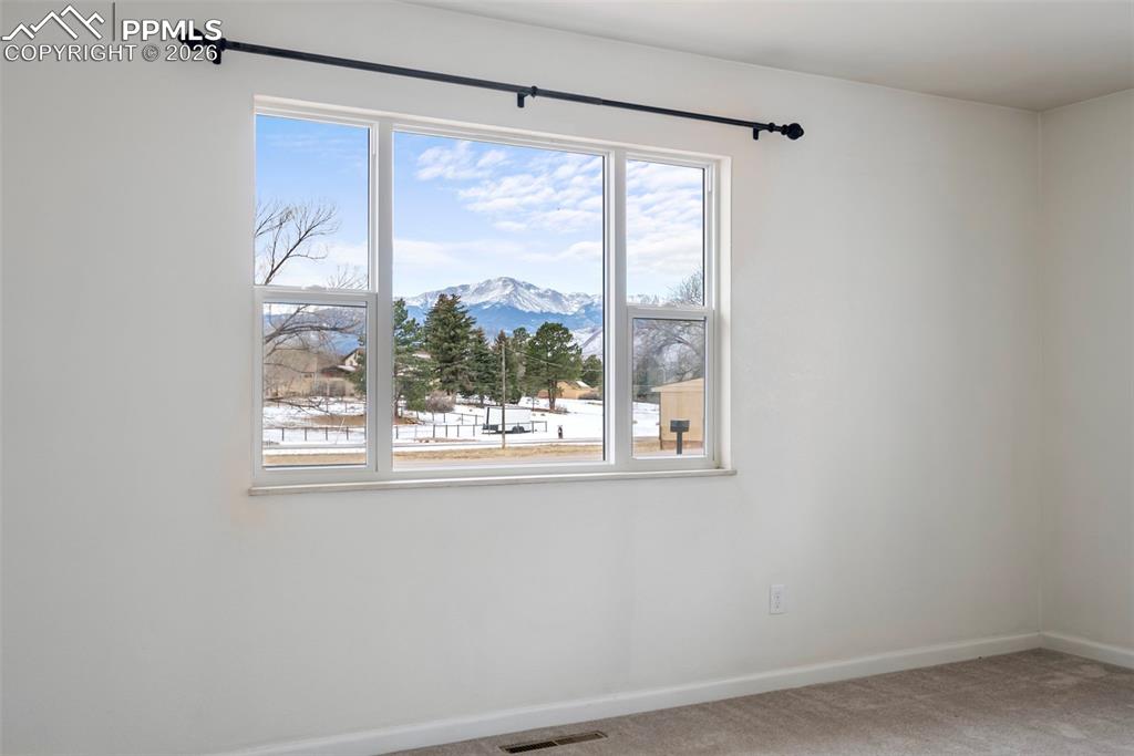 1228 Shrider Road Colorado Springs, CO 80920 - Photo 9 of 48