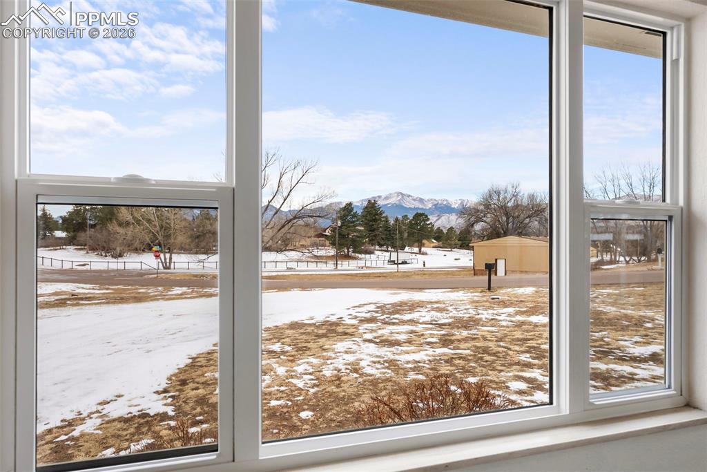 1228 Shrider Road Colorado Springs, CO 80920 - Photo 10 of 50