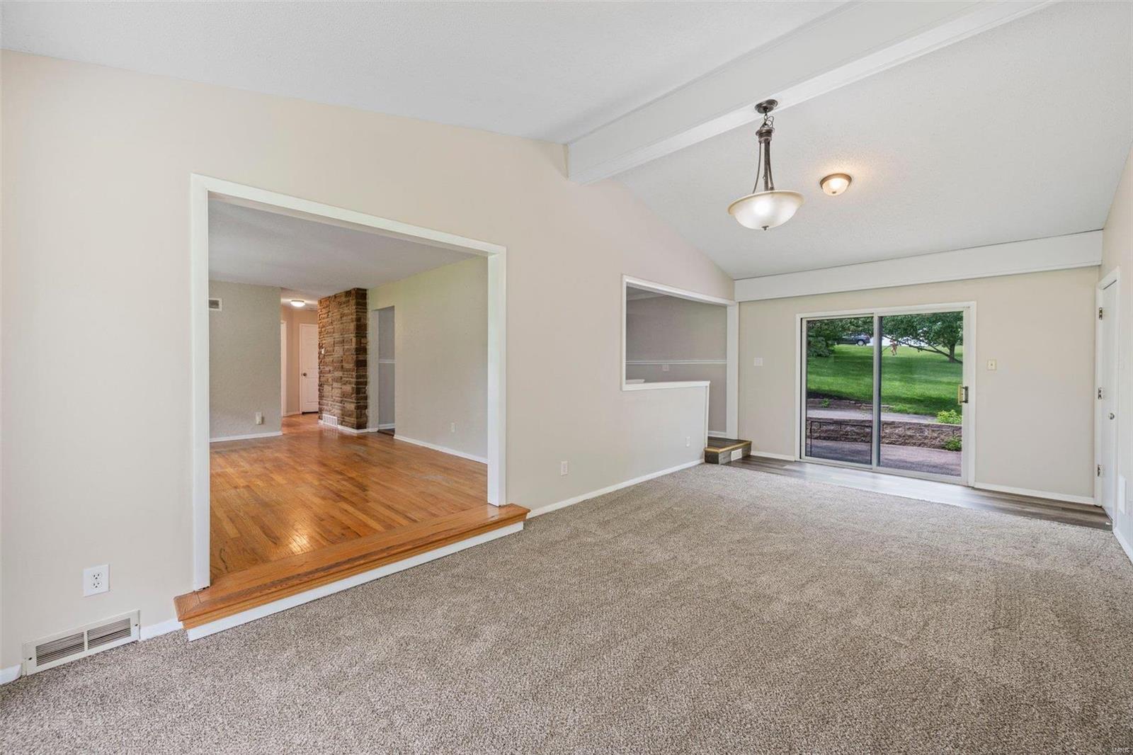 6901 Becker Road St. Louis, MO 63129 - Photo 12 of 33 Gallery Image 12