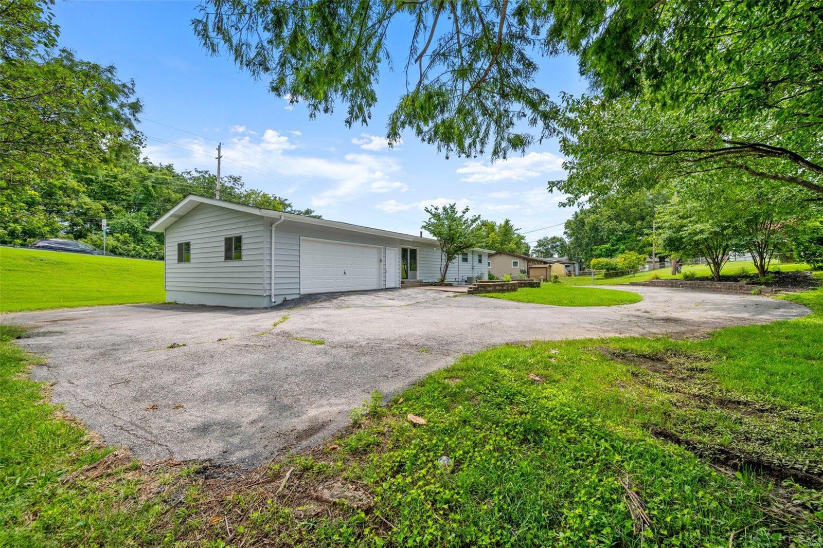 6901 Becker Road St. Louis, MO 63129 - Photo 6 of 33 Gallery Image 6
