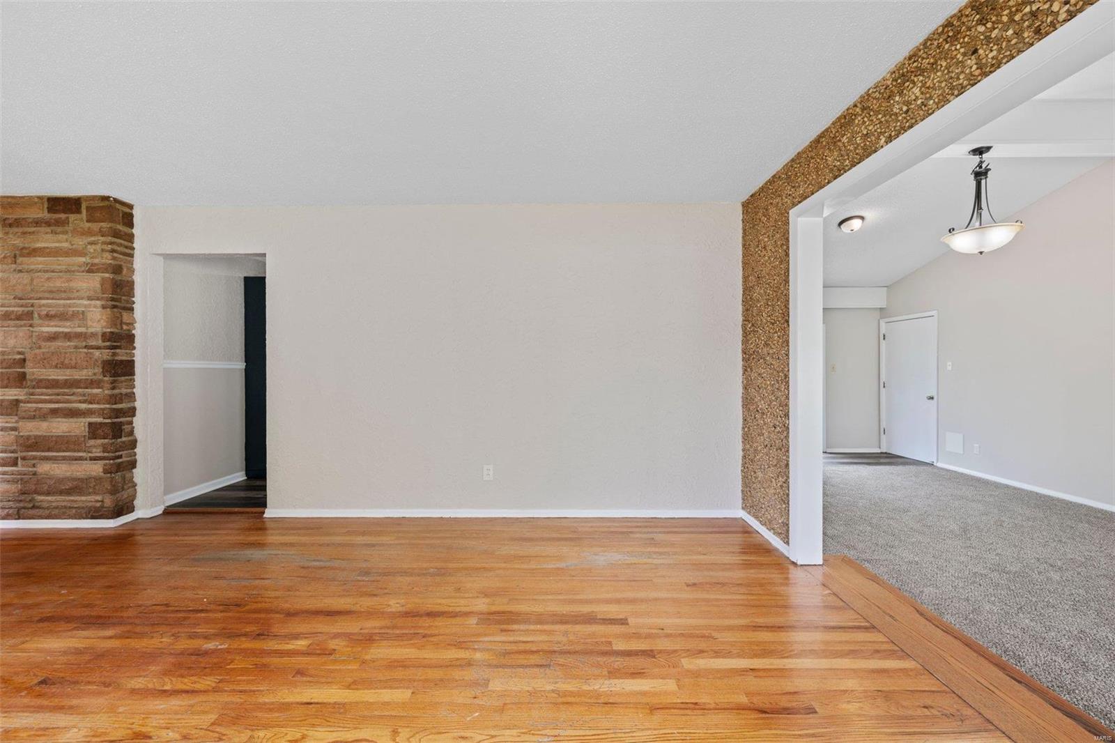 6901 Becker Road St. Louis, MO 63129 - Photo 8 of 33 Gallery Image 8