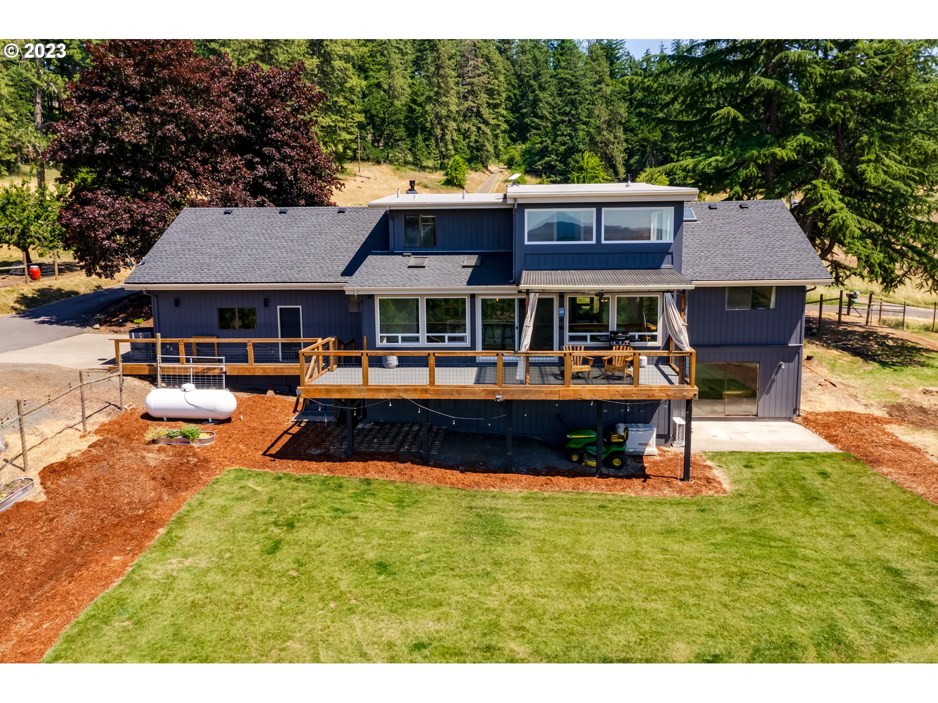 83811 Morning Star Road Creswell, OR 97426 - Photo 2 of 48 Gallery Image 2