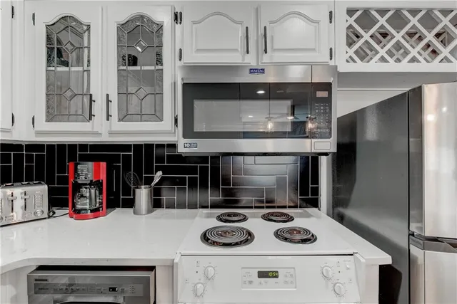 $163,000 | 215 Piedmont Avenue Northeast, Unit 2210, Atlanta, GA 30308