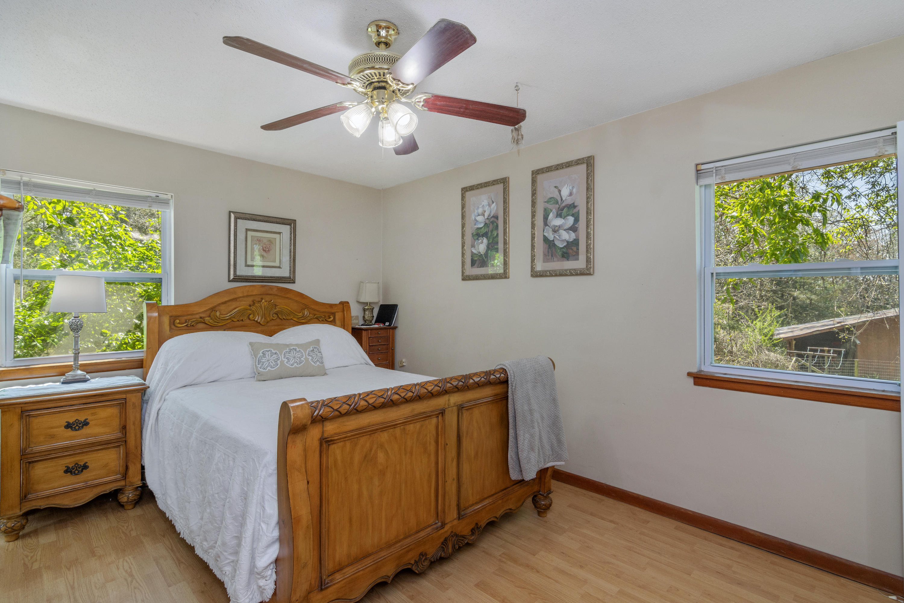 1606 Boy Scout Road DeFuniak Springs, FL 32435 - Photo 27 of 33 a bed room with a bed and a window