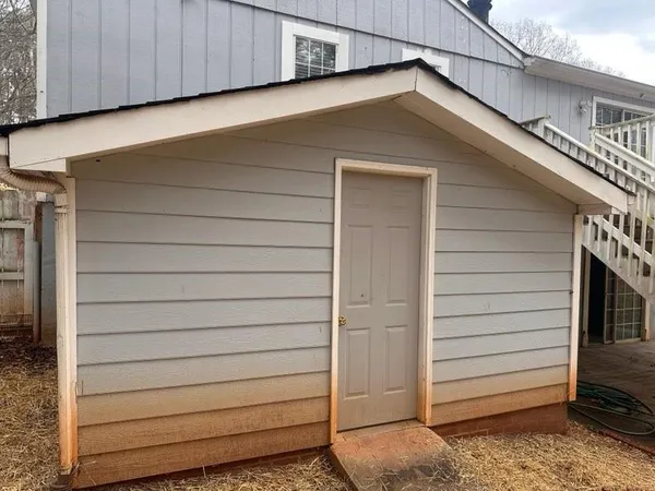 $2,300 | 10750 Plantation Bridge Drive, Alpharetta, GA 30022