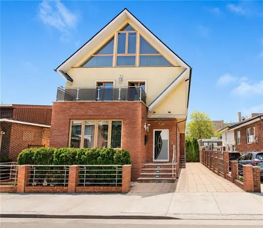 $2,889,000 | 730 Kathleen Place | Sheepshead Bay