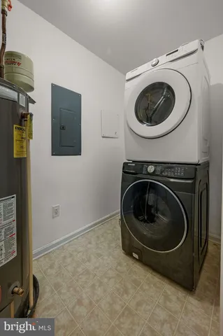 $450,000 | 16466 Samuel Paynter Boulevard, Milton, DE 19968