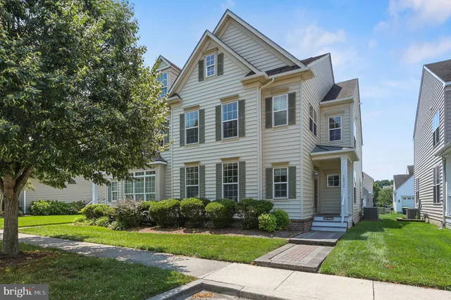 $450,000 | 16466 Samuel Paynter Boulevard, Milton, DE 19968