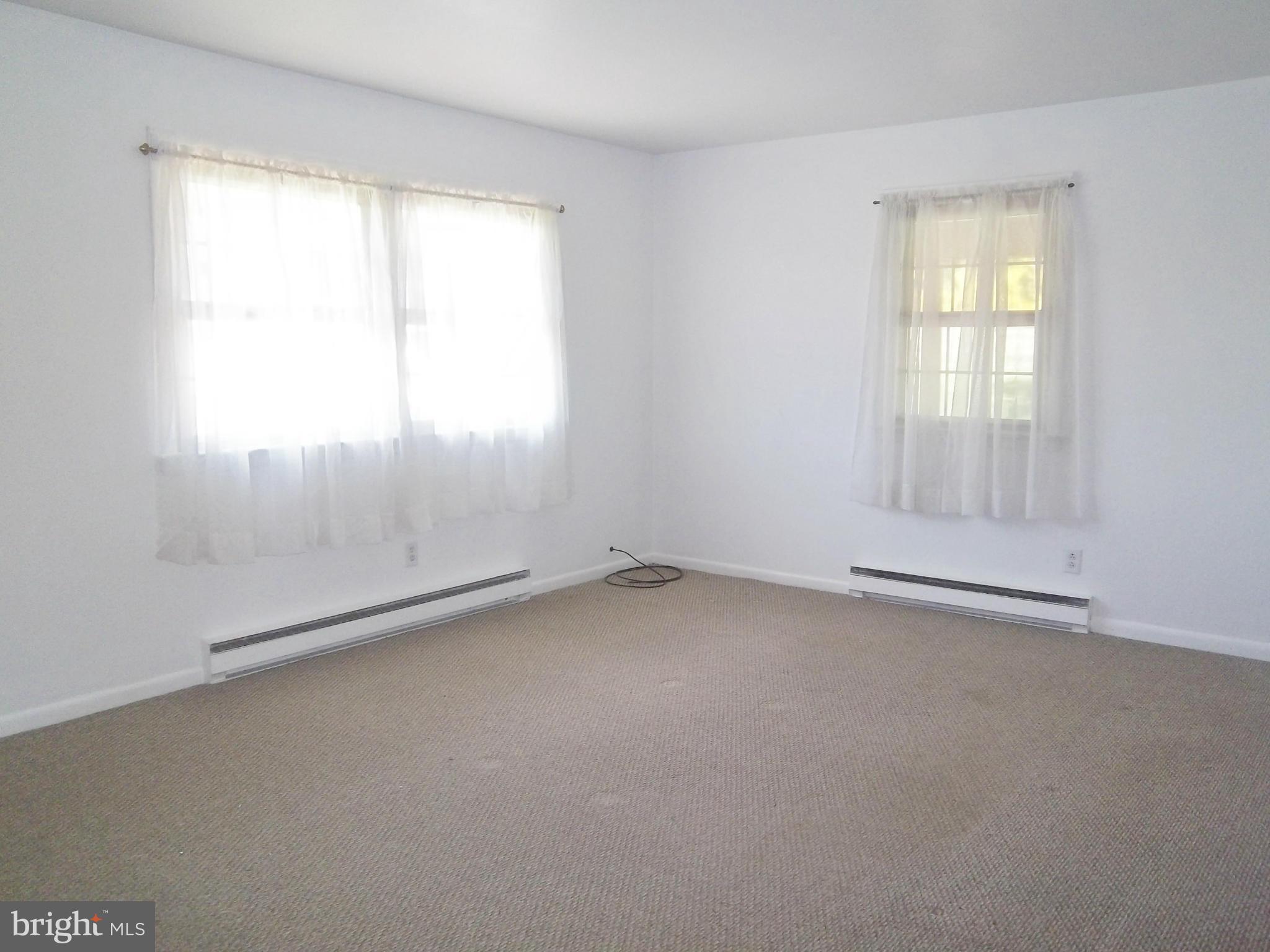 40 Cox Road Colora, MD 21917 - Photo 7 of 25 Living Room