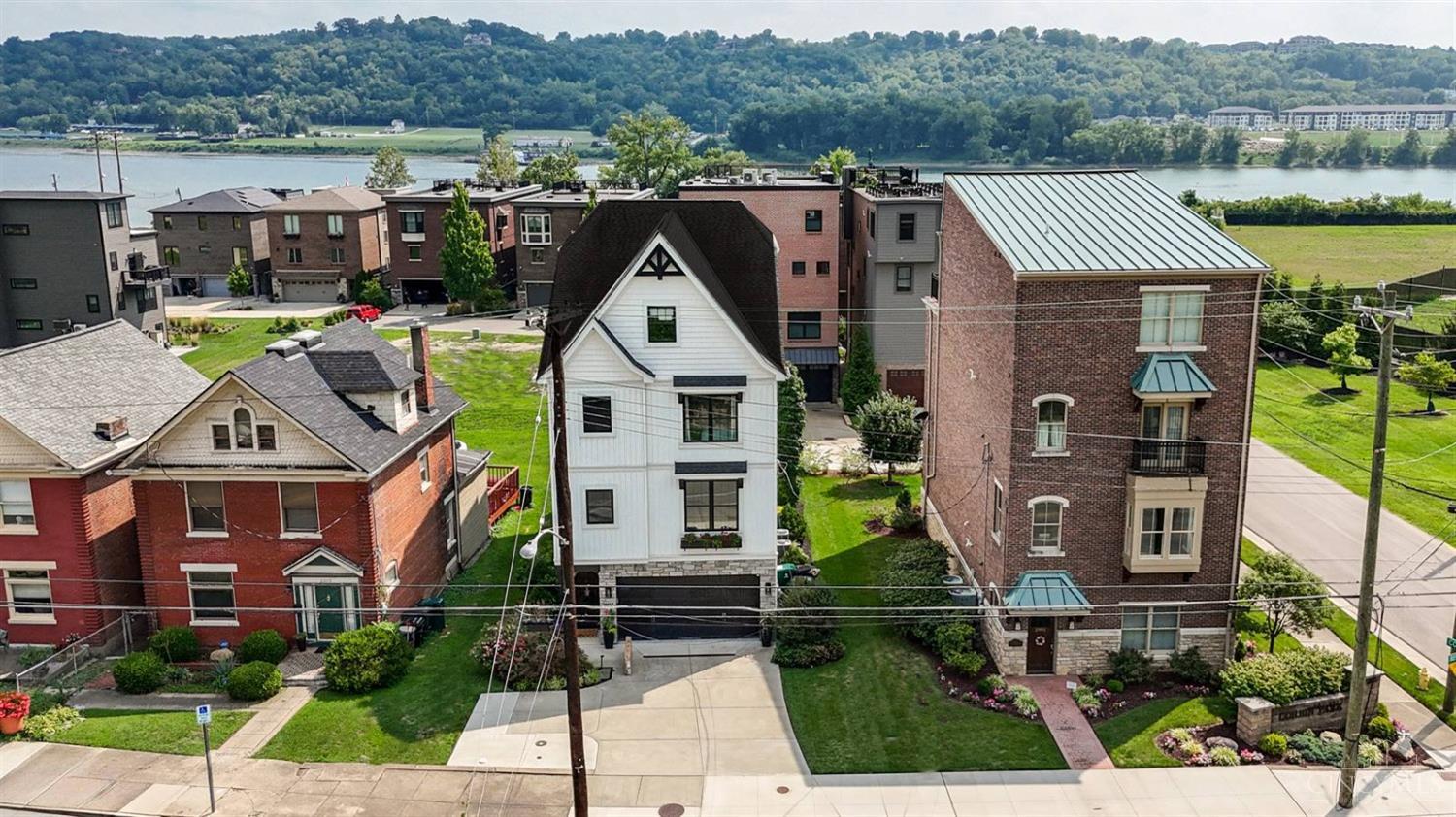 2907 Riverside Drive Cincinnati, OH 45226 - Photo 67 of 75