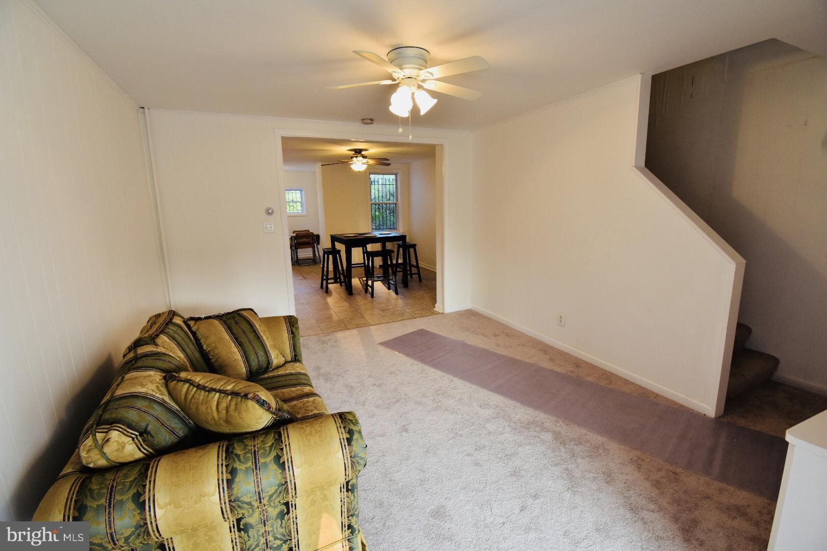 1749 Portship Road Baltimore, MD 21222 - Photo 3 of 17 Living Room