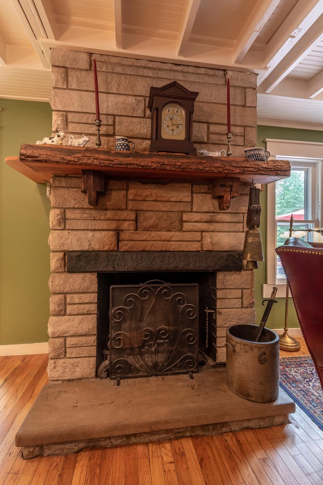 2150 East Mel Currie Road Bloomington, IN 47408 - Photo 13 of 36 Gallery Image 13