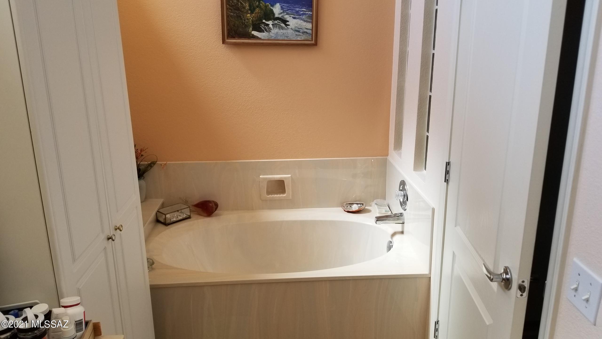 13550 North Pima Spring Way Oro Valley, AZ 85755 - Photo 27 of 42