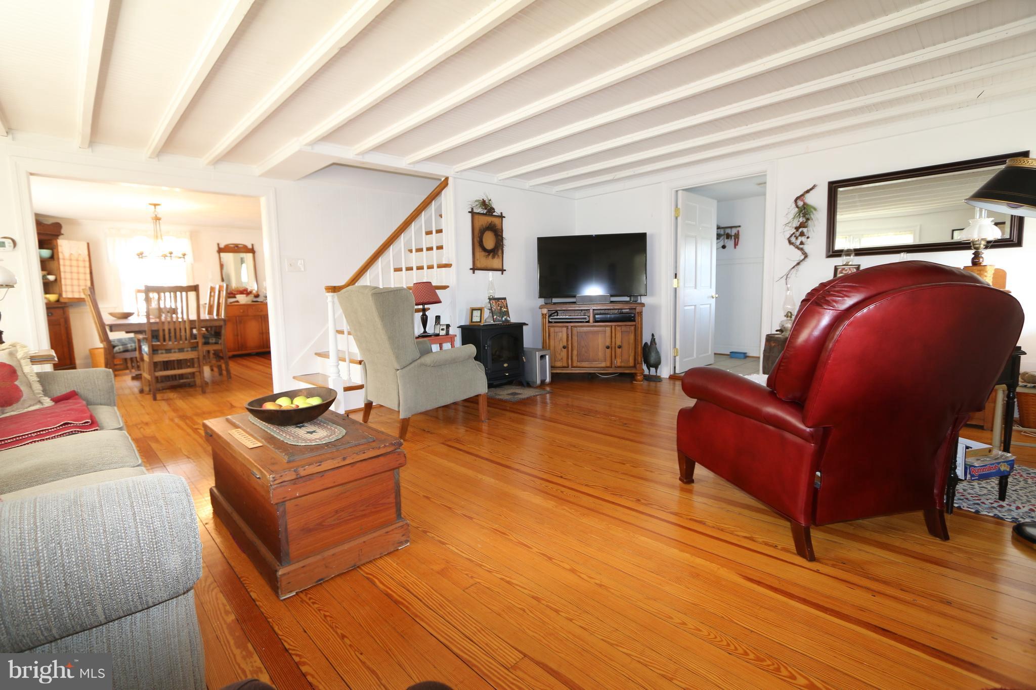 18804 Lappans Road Boonsboro, MD 21713 - Photo 3 of 30 Living Room