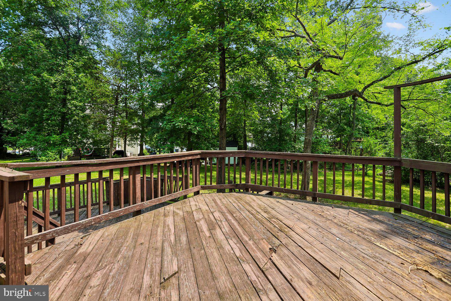 15226 Elk Run Road Chantilly, VA 20151 - Photo 29 of 53 Deck