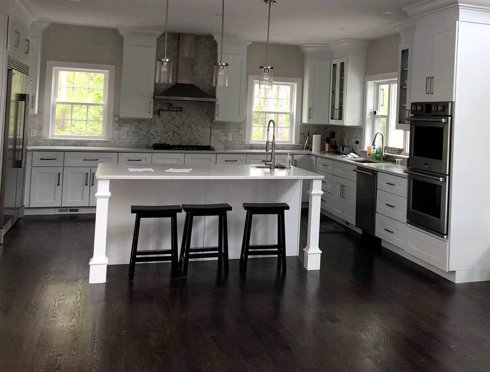 320 Little Sandy Pond Road Plymouth, MA 02360 - Photo 8 of 24