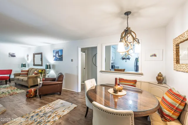 $925,000 | 7170 North Rachel Way, Unit B5, Teton Village, WY 83025