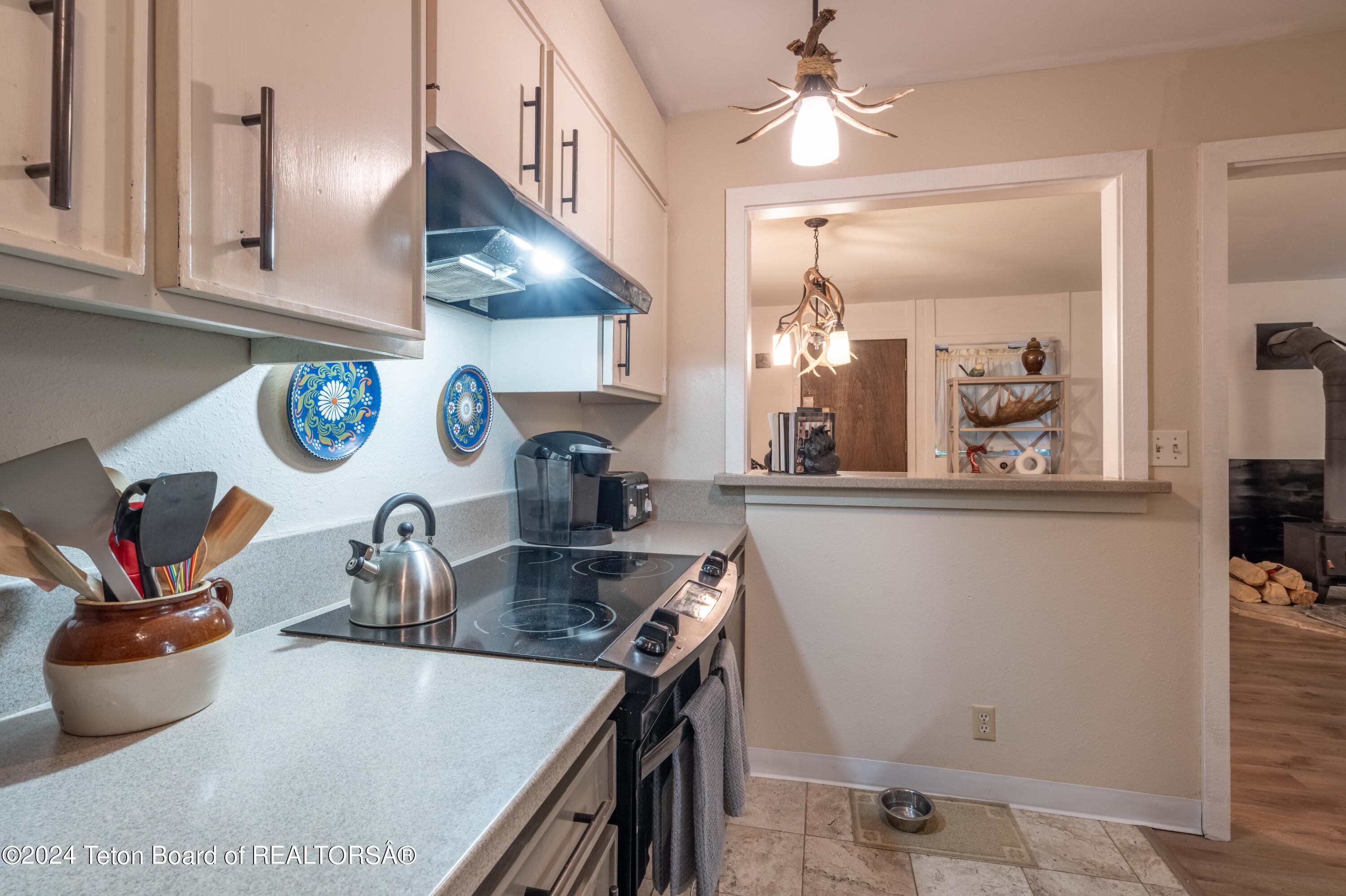 7170 North Rachel Way, Unit B5 Teton Village, WY 83025 - Photo 10 of 23 GVB5_JGPhoto-5