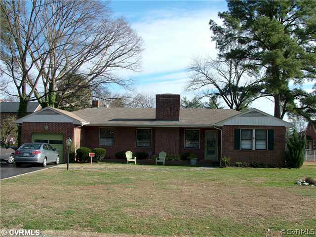 Exterior Front - Fabulous, 3 bedroom, 2 bath ranch