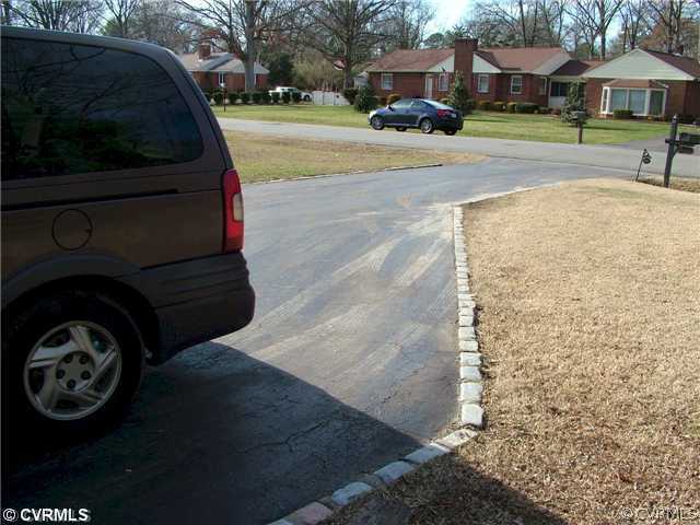 6015 Brookfield Road Richmond, VA 23227 - Photo 17 of 22 Other - paved drive