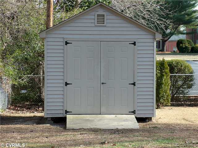 6015 Brookfield Road Richmond, VA 23227 - Photo 10 of 22 Other - storage shed in rear conveys
