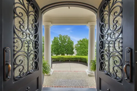 $1,995,000 | 26 Missionary Drive, Brentwood, TN 37027