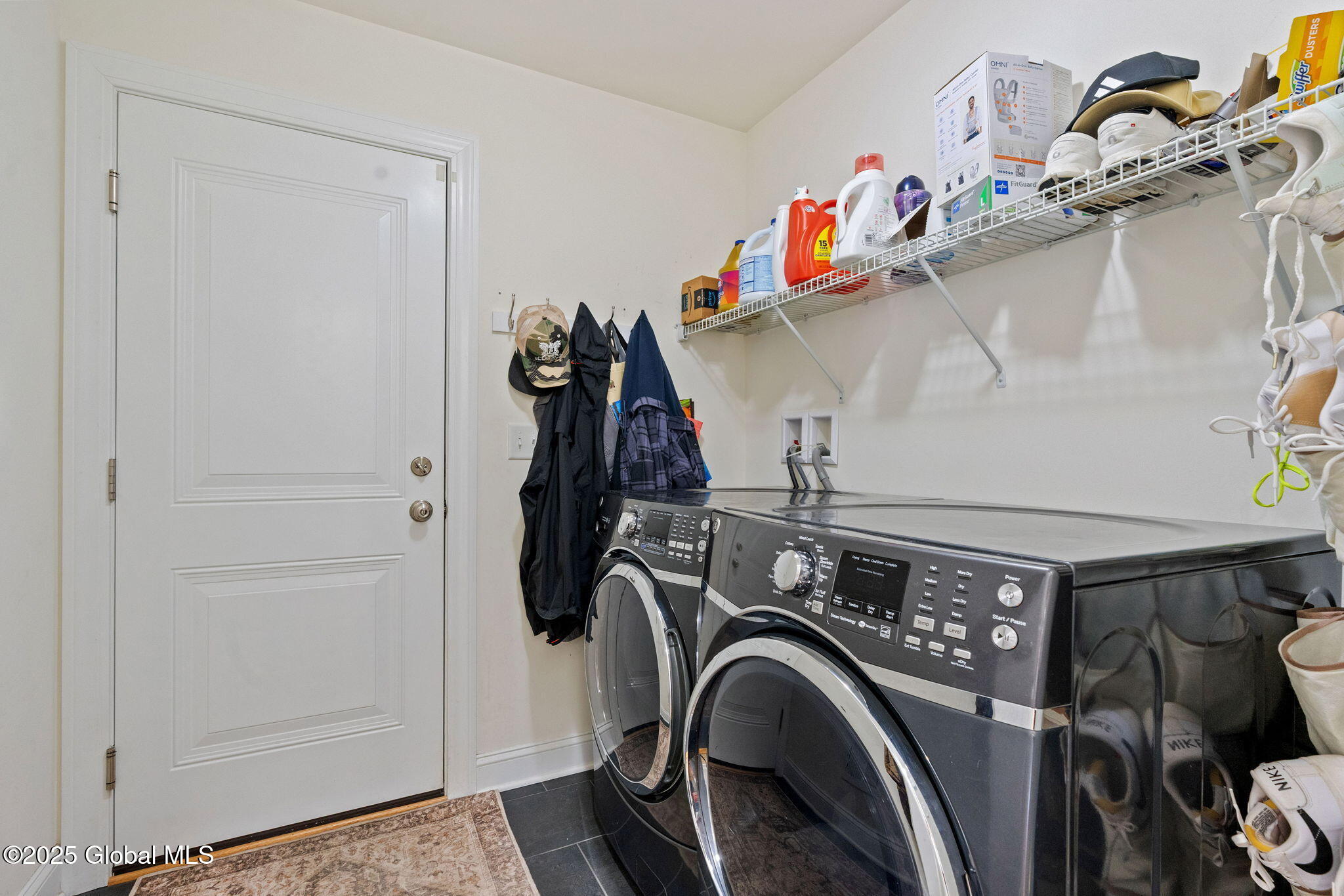 514 Russell Road Bethlehem, NY 12203 - Photo 8 of 26 5-web-or-mls-514-russell-rd