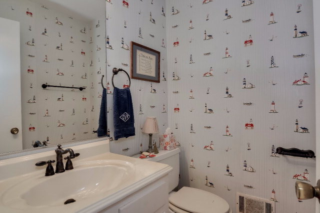 131 Bragg Drive Modoc, SC 29838 - Photo 14 of 40 Half Bathroom