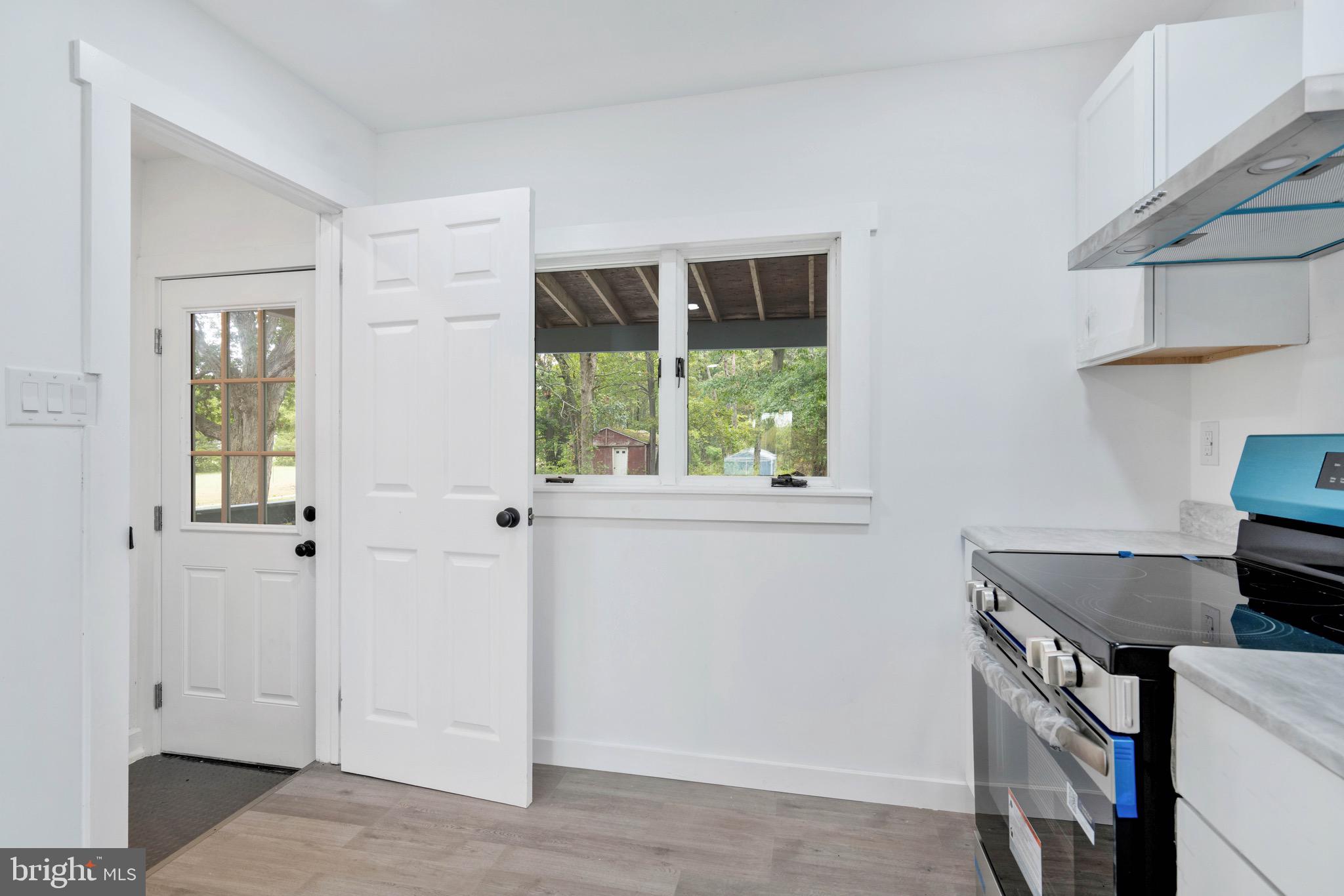 485 Lummistown Road Cedarville, NJ 08311 - Photo 13 of 34 a view of kitchen with furniture and window