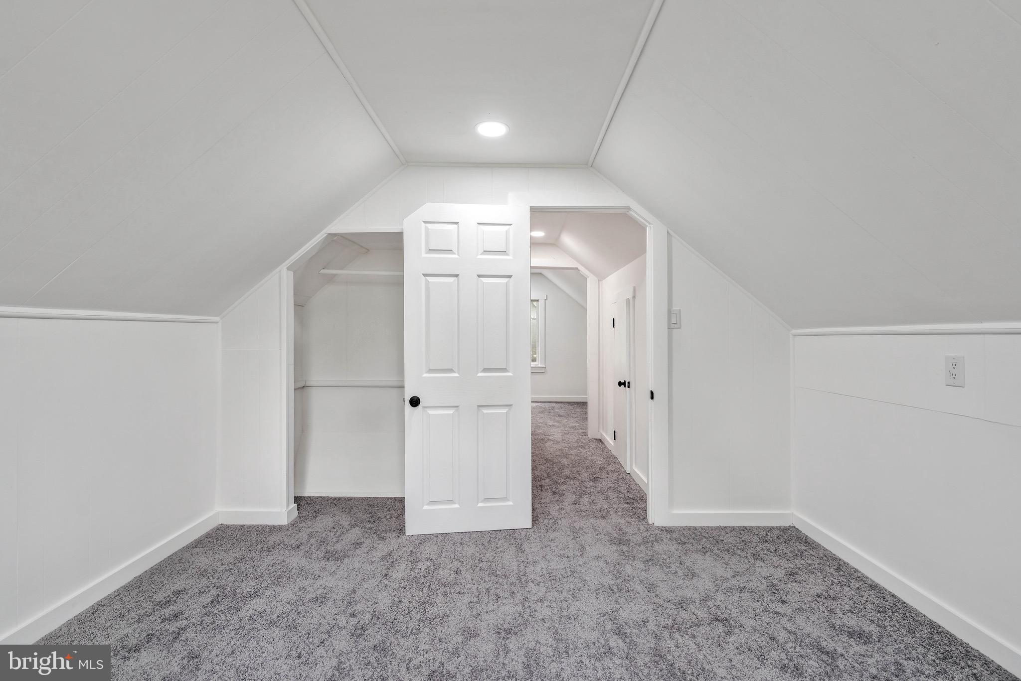 485 Lummistown Road Cedarville, NJ 08311 - Photo 20 of 34 an empty room with cabinet and mirrors