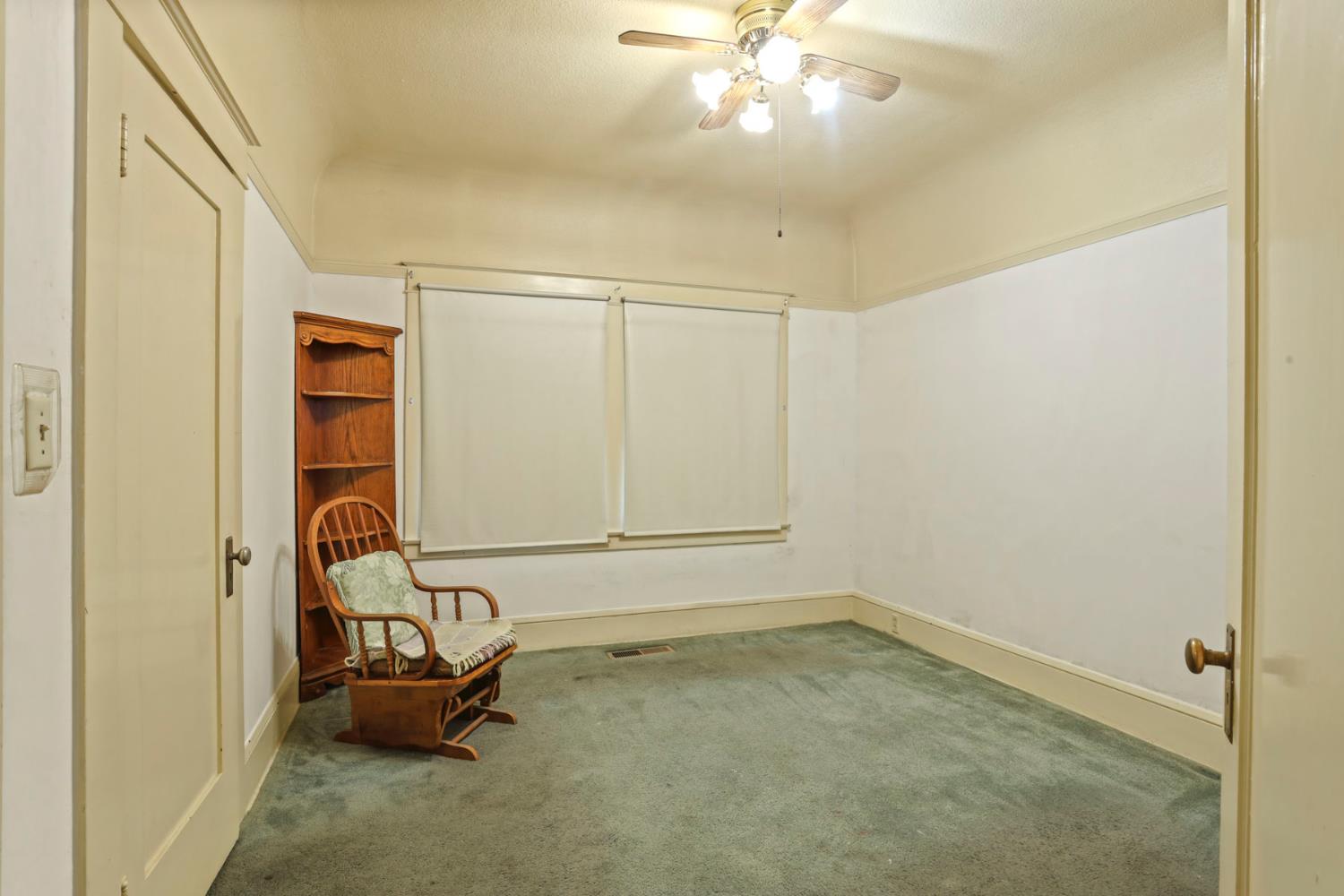 1428 West Harding Way Stockton, CA 95203 - Photo 20 of 32 a view of a livingroom with furniture