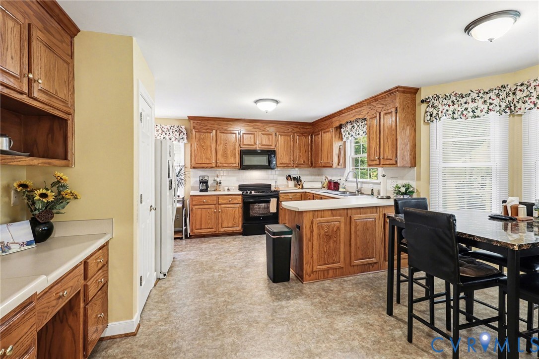 16406 Inchcape Road Moseley, VA 23120 - Photo 3 of 39