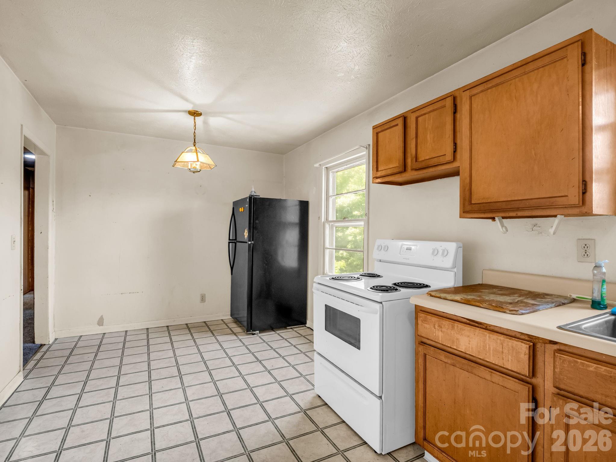 135 Jordan Road Swannanoa, NC 28778 - Photo 11 of 25