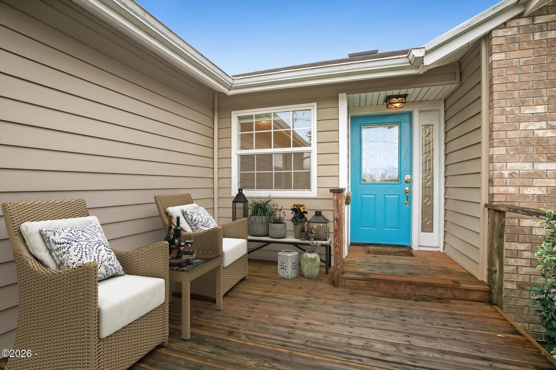 230 Southwest Cedar Street Waldport, OR 97394 - Photo 6 of 50