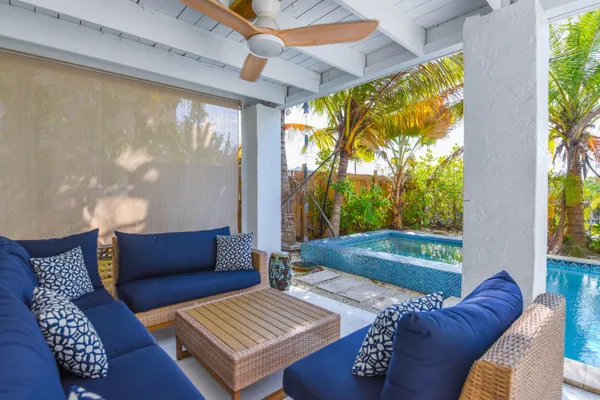 $900,000 | 216 Newfound Boulevard, Big Pine Key, FL 33043